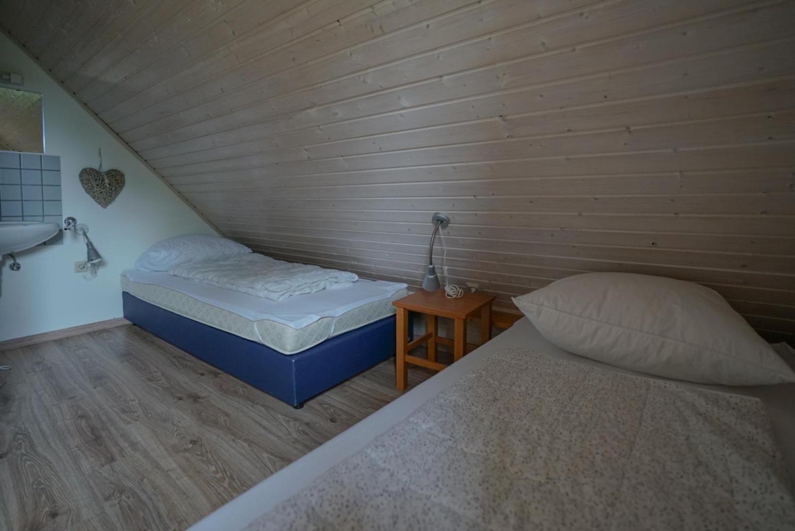 Ferienhaus "Schmetterling" Am See Im Bergland Кирххайм Экстерьер фото